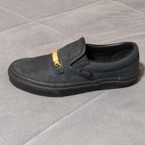 Vans Cher Strauberry Black Skate Slip-on Punk Rock Style Women size 5